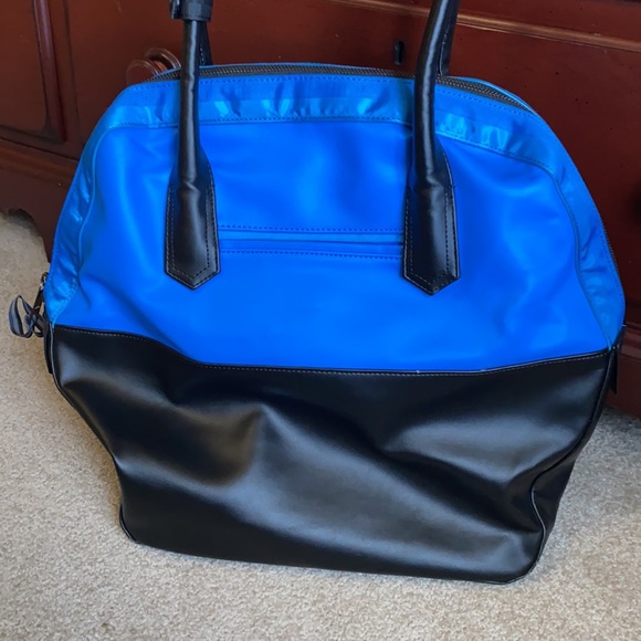 Lululemon Tote/Bag - Picture 2 of 5